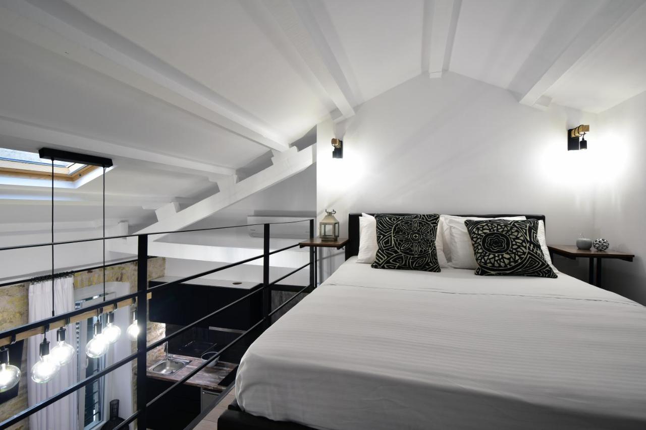 Queen 4 Apartment In The Heart Of The Corfu Historical Old Town Center Buitenkant foto