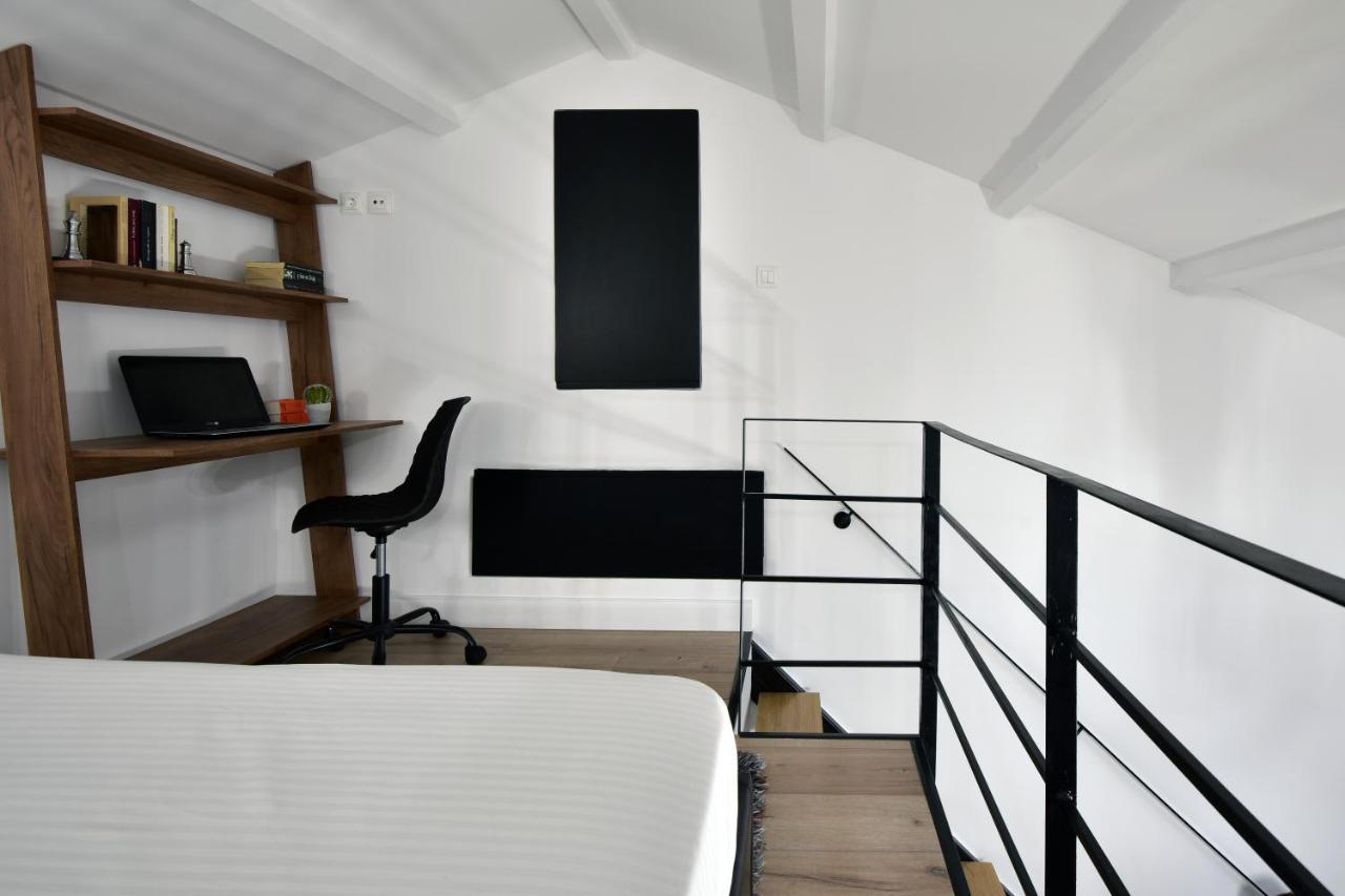 Queen 4 Apartment In The Heart Of The Corfu Historical Old Town Center Buitenkant foto